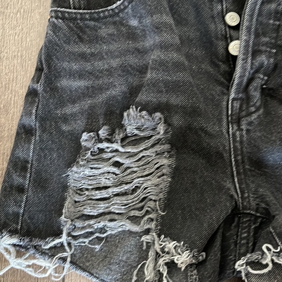 High rise icon dark denim shorts - Picture 2 of 5